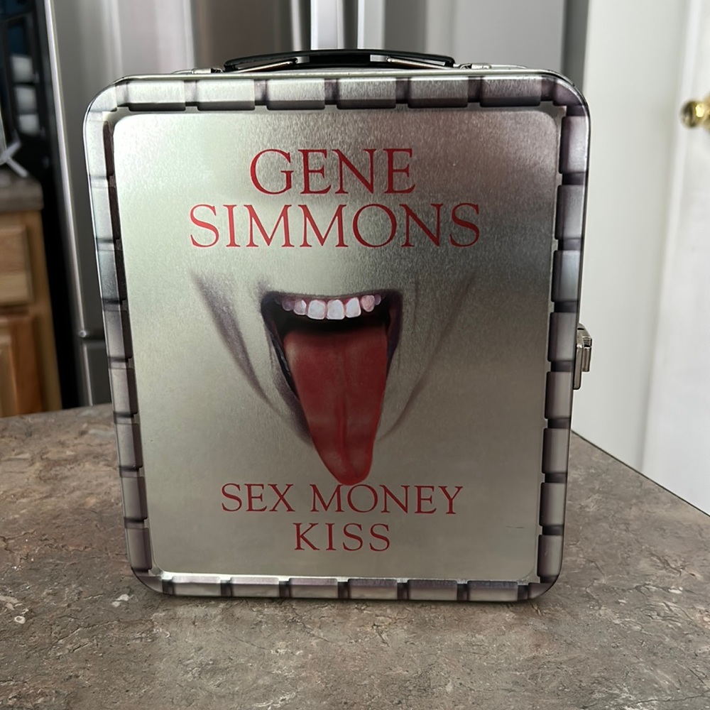 Gene Simmons metal lunchbox
